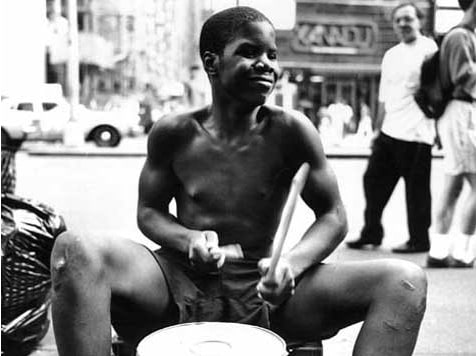 Tambores de Balde Bronx criador Larry Wright
