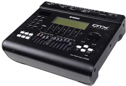 O módulo de tambor electrónico Yamaha DTX900