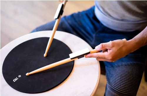 Tocar o conjunto de bateria virtual Senstroke