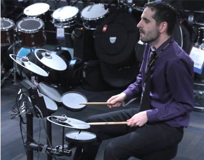O kit de tambor electrónico Tamaha DTX400K