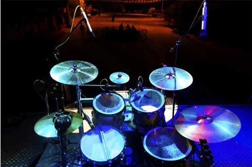 Um conjunto de bateria