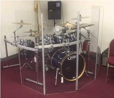 O escudo da bateria Pennzoni DS1